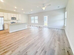 1032 Wildflower Dr in Wilmington, NC - Building Photo - Building Photo