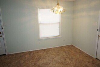 7812 Avenue U in Lubbock, TX - Building Photo - Building Photo