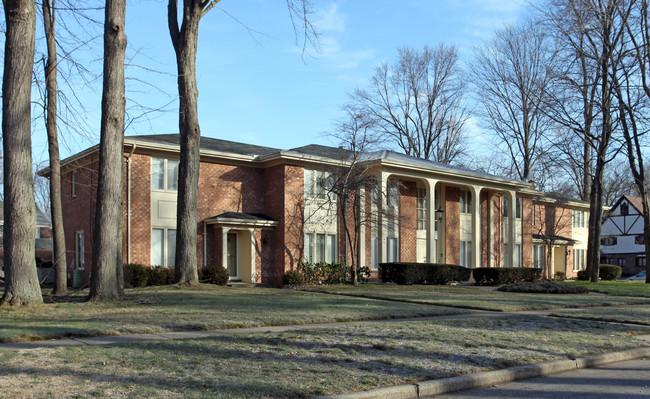 6538 Abbey Run in Sylvania, OH - Foto de edificio - Building Photo