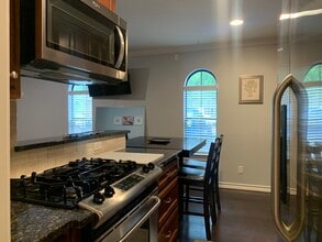 407 E 45th St #116 in Austin, TX - Building Photo - Building Photo