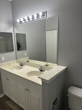 2425 White Magnolia Way in Sanford, FL - Building Photo - Building Photo