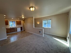 3205 N 7th St in Tacoma, WA - Building Photo - Building Photo