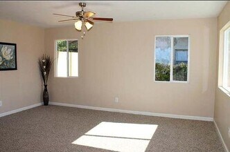 6362 Newsome Dr in San Diego, CA - Building Photo - Building Photo