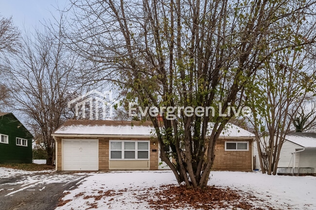 property at 6806 E 114th Terrace