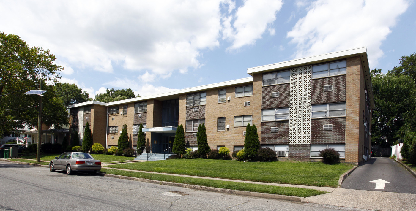 Audubon Terrace in Audubon, NJ - Building Photo