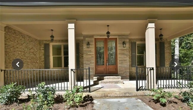 510 Lake Medlock Dr in Alpharetta, GA - Building Photo - Building Photo