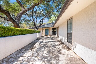 29224 Seabiscuit Dr in Fair Oaks Ranch, TX - Building Photo - Building Photo