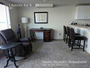 3841 Aurora Ave N-Unit -#3 in Seattle, WA - Building Photo - Building Photo