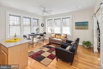 1401 Columbia Rd NW, Unit 105 in Washington, DC - Building Photo - Building Photo
