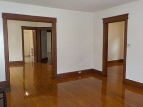 969 Lancaster Ave in Syracuse, NY - Foto de edificio - Building Photo