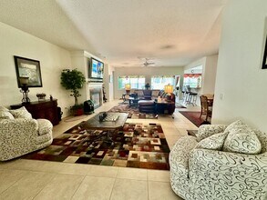 114 Landing Ln in Bluffton, SC - Building Photo - Building Photo