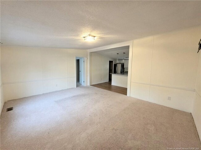 54 W Tryon Ct in Spring Lake, NC - Building Photo - Building Photo