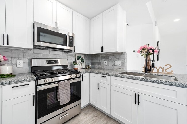 property at 5130 Riverwood Dr