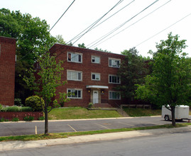 8803 Plymouth St in Silver Spring, MD - Building Photo - Building Photo