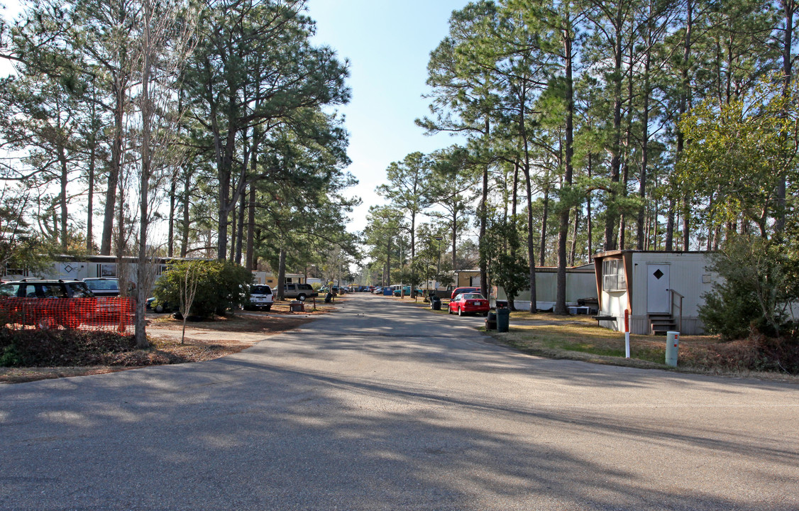 3621 Groveland Rd in Ocean Springs, MS - Building Photo