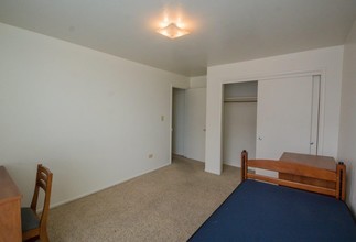 University Place Apartments in Denver, CO - Building Photo - Interior Photo