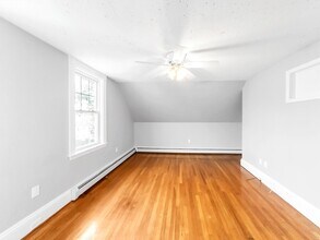 4 Buckley Ave in Boston, MA - Building Photo - Building Photo