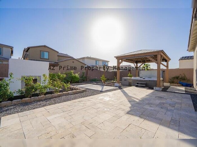 property at 12125 W Luxton Ln