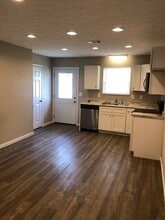 1117 Liberty Hall Dr in Morristown, TN - Building Photo - Building Photo