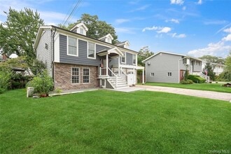 1731 Prime St in West Babylon, NY - Building Photo - Building Photo