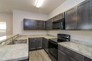 7405 Skylight Dr in Fort Worth, TX - Building Photo