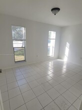 3409 S Douglas Rd in Miramar, FL - Building Photo - Building Photo