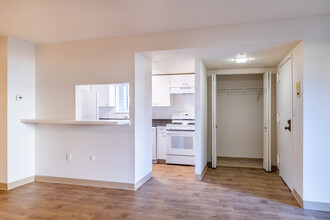 Kendall Crossing in Natick, MA - Building Photo - Interior Photo