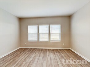 2209 Osprey Ln in McLeansville, NC - Foto de edificio - Building Photo