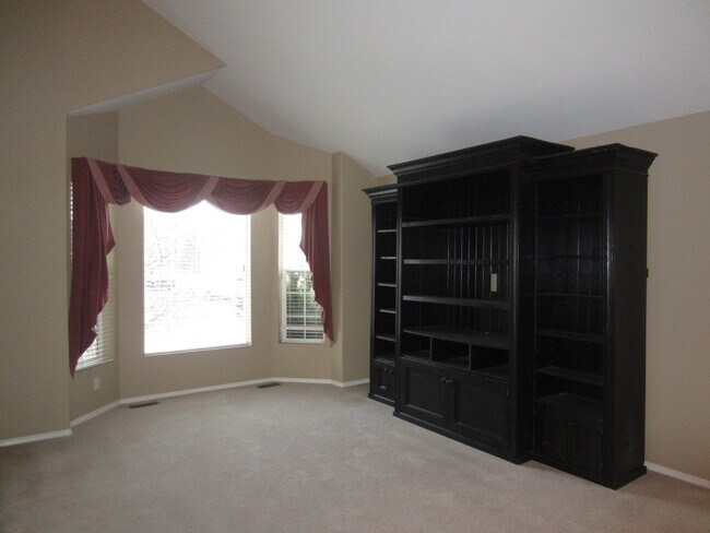 9619 Stoneglen Dr in Colorado Springs, CO - Building Photo - Building Photo
