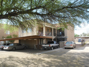 511-517 E Jacinto St in Tucson, AZ - Building Photo - Building Photo