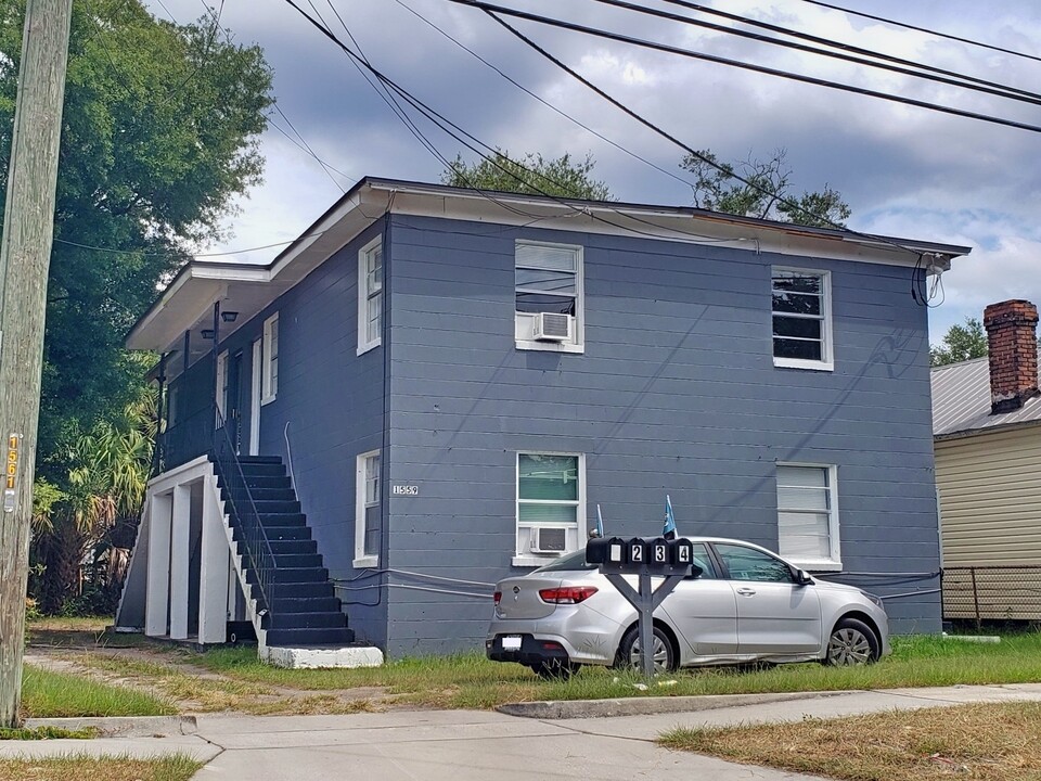 1559 Van Buren St in Jacksonville, FL - Building Photo