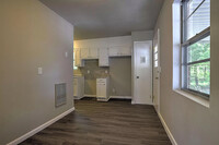 567 Lovedale Dr, Unit 567 photo'