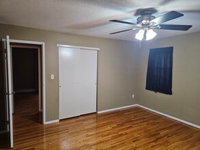 474 Oak Ave in Cheshire, CT - Building Photo - Building Photo