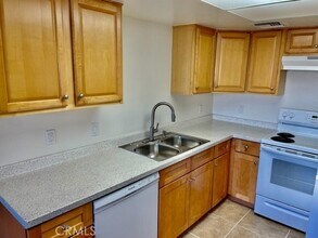 51080 Eisenhower Dr, Unit 381 Ivan-Pavlov Vimont in La Quinta, CA - Foto de edificio - Building Photo