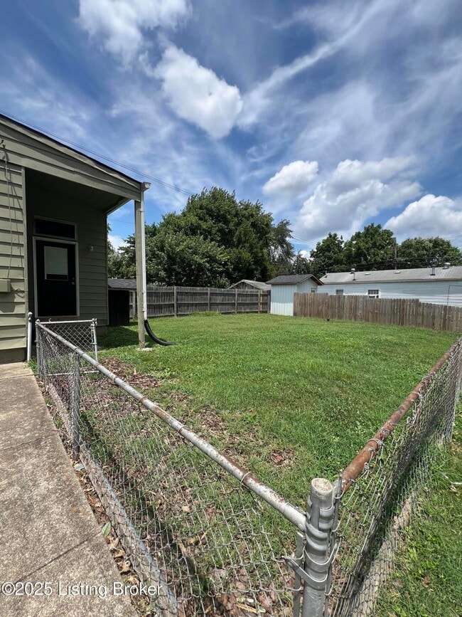property at 1342 Hickory St
