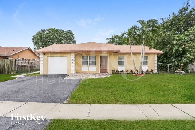 property at 9203 Southampton Pl