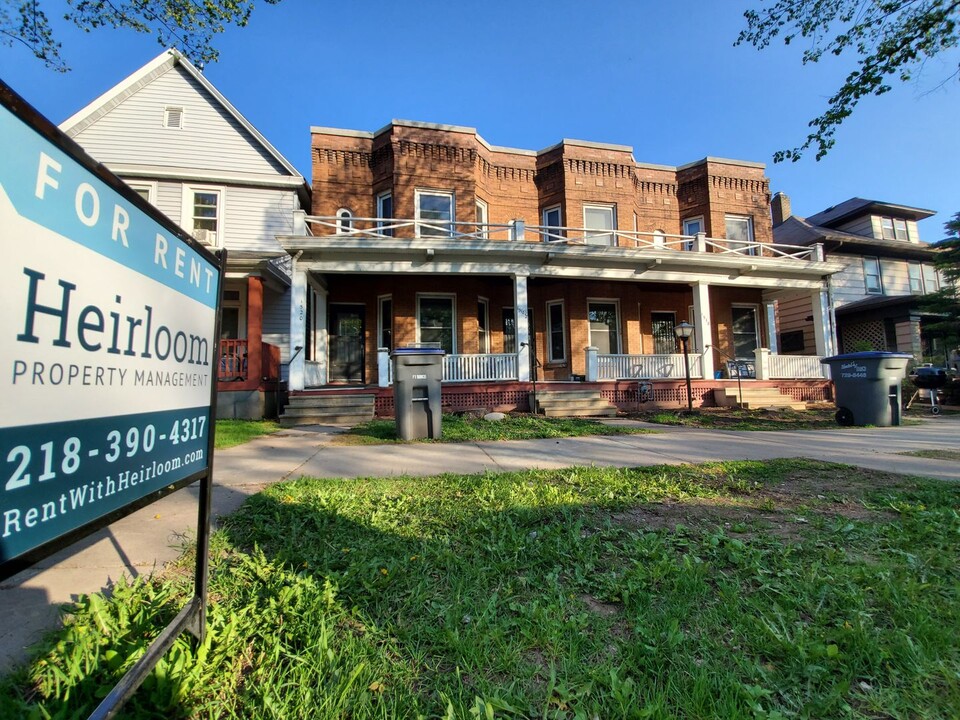 1518-1520 Jefferson St in Duluth, MN - Building Photo