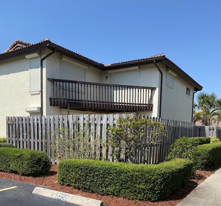 3352 Sandy Reef Ct in Melbourne Beach, FL - Building Photo