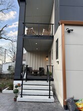 1073 Hemphill Ave NW in Atlanta, GA - Foto de edificio - Building Photo