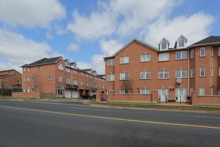 2810-2838 Denison St in Markham, ON - Building Photo