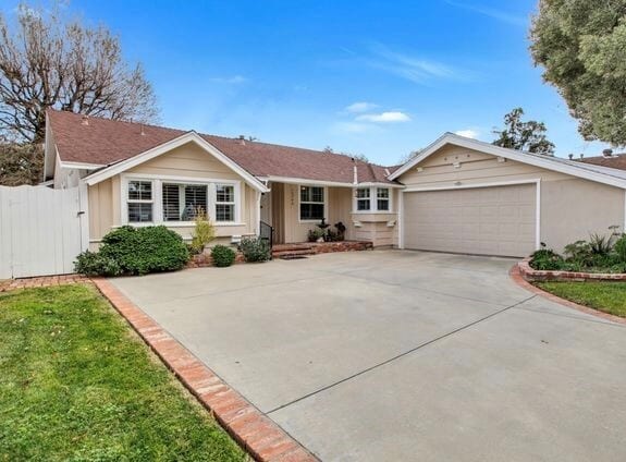 property at 10344 Petit Ave