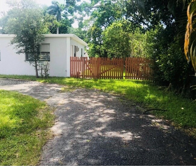 property at 4548 SW 33rd Ave