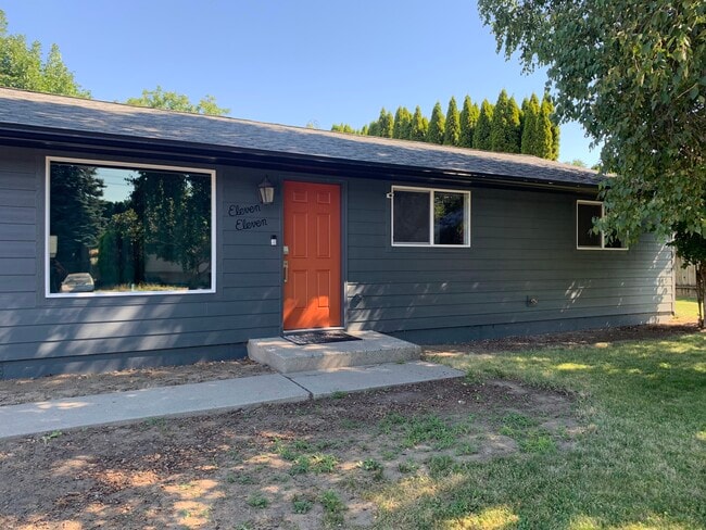 property at 1111 2nd St SE
