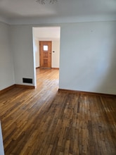 113 Mills St in Braddock, PA - Building Photo - Building Photo