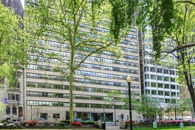 property at 1810 Rittenhouse Square