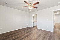 508B W Christopher Dr photo'