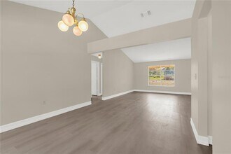 5237 Macadamia Ct in Orlando, FL - Building Photo - Building Photo