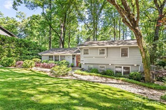 3329 Winnipeg Cir in Charlotte, NC - Building Photo - Building Photo