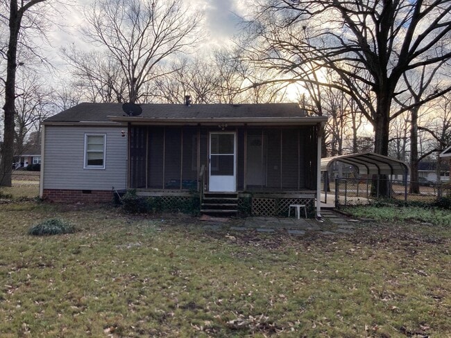 property at 26 Tyler St NW