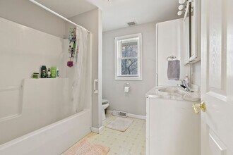 4 Thurston Ave in Ewing, NJ - Building Photo - Building Photo